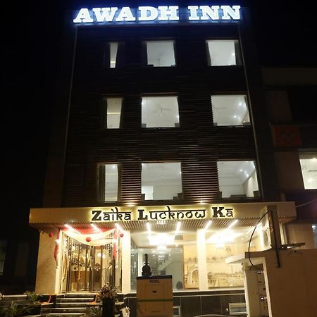 Awadh Inn Noida Dış mekan fotoğraf
