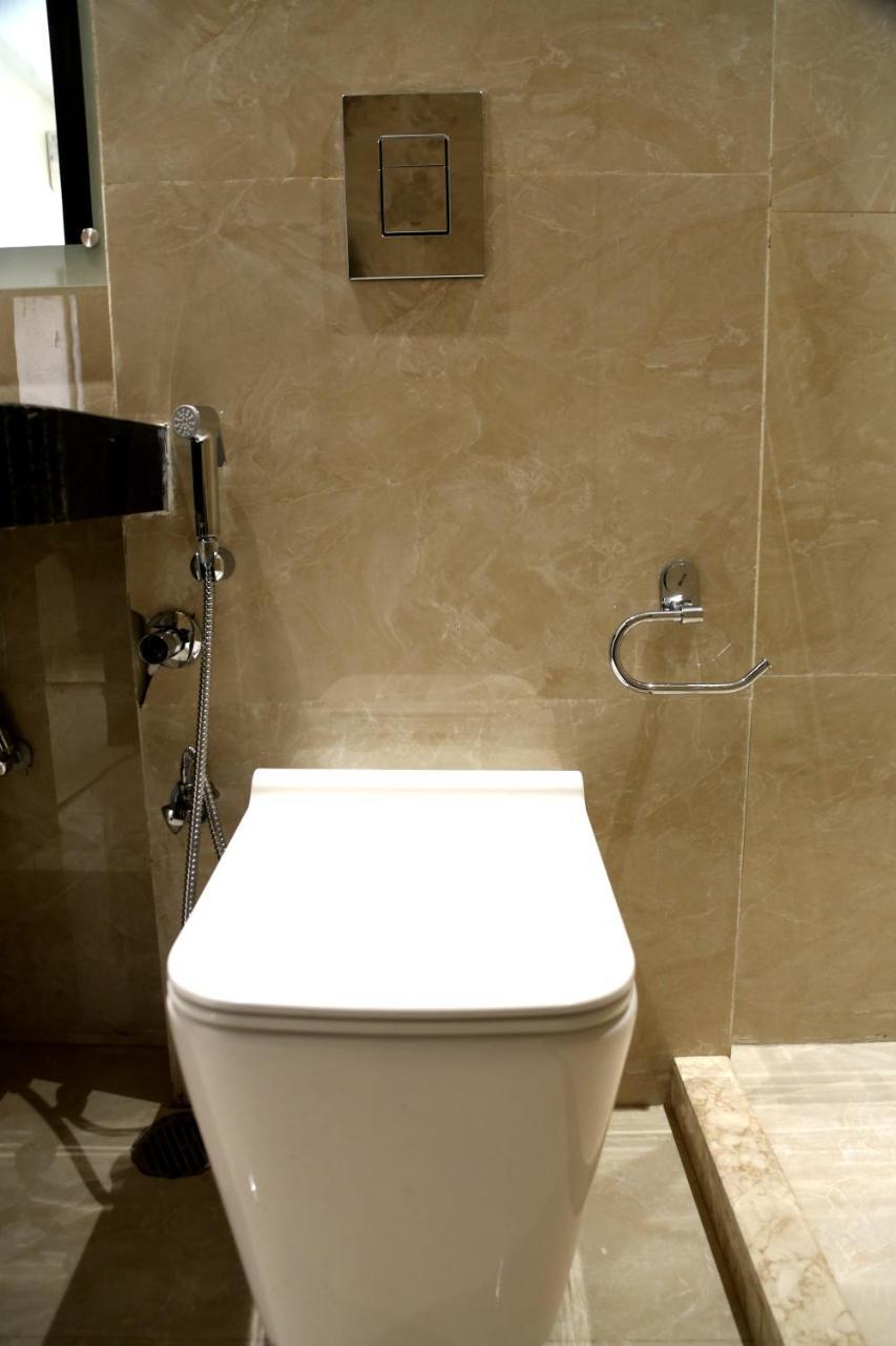 Awadh Inn Noida Dış mekan fotoğraf